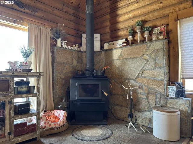 $360,000 | 741 North Washington Street, Prairie City, OR 97869