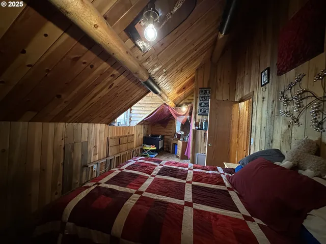 $360,000 | 741 North Washington Street, Prairie City, OR 97869