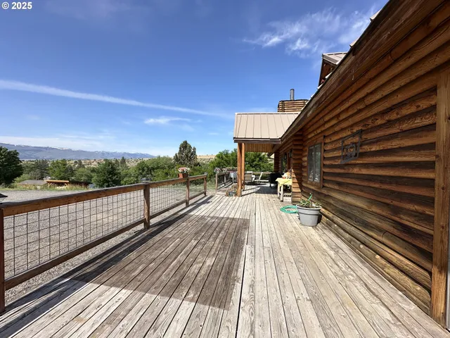 $360,000 | 741 North Washington Street, Prairie City, OR 97869