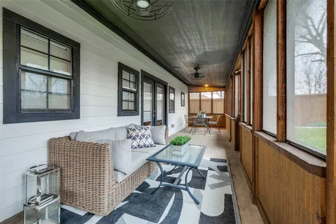 $579,999 | 711 Hollywood Avenue, Dallas, TX 75208