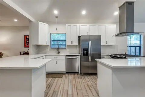 $579,999 | 711 Hollywood Avenue, Dallas, TX 75208