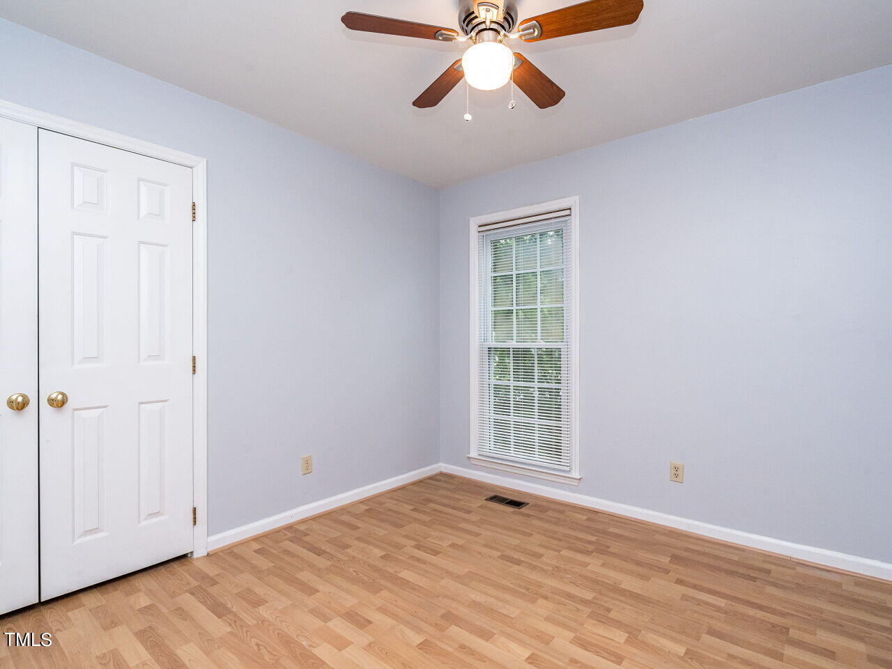 2017 Travianna Court Raleigh, NC 27609 - Photo 20 of 28 019-1280x960-second-bedroom