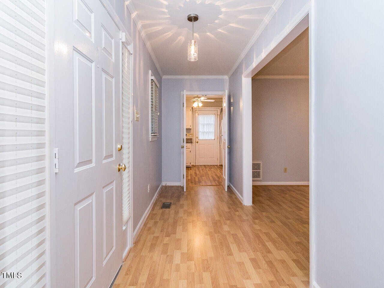 2017 Travianna Court Raleigh, NC 27609 - Photo 5 of 28 004-1280x960-entry-foyer