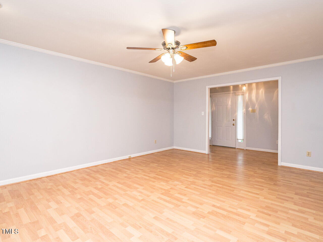 2017 Travianna Court Raleigh, NC 27609 - Photo 7 of 28 006-1280x960-family-room