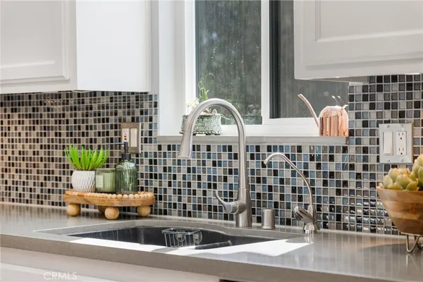 $969,868 | 448 Mariposa Avenue, Sierra Madre, CA 91024