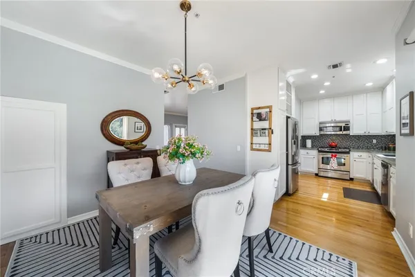 $969,868 | 448 Mariposa Avenue, Sierra Madre, CA 91024