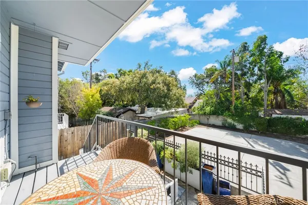 $969,868 | 448 Mariposa Avenue, Sierra Madre, CA 91024