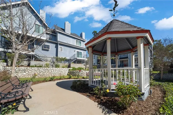 $969,868 | 448 Mariposa Avenue, Sierra Madre, CA 91024