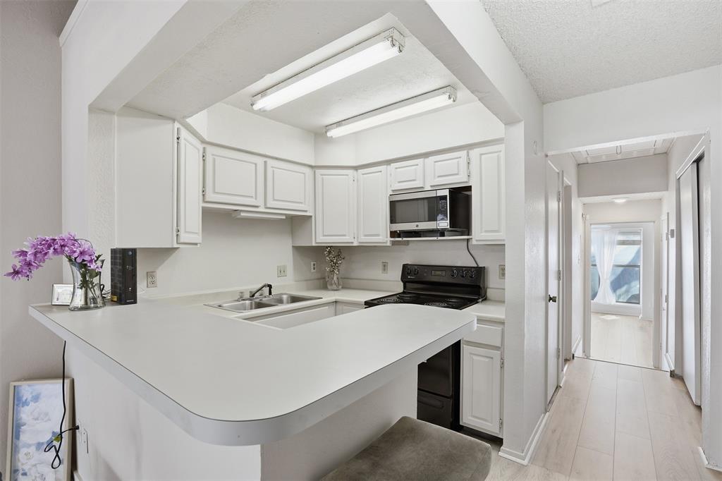 2518 Shady Ridge Drive Bedford, TX 76021 - Photo 11 of 15