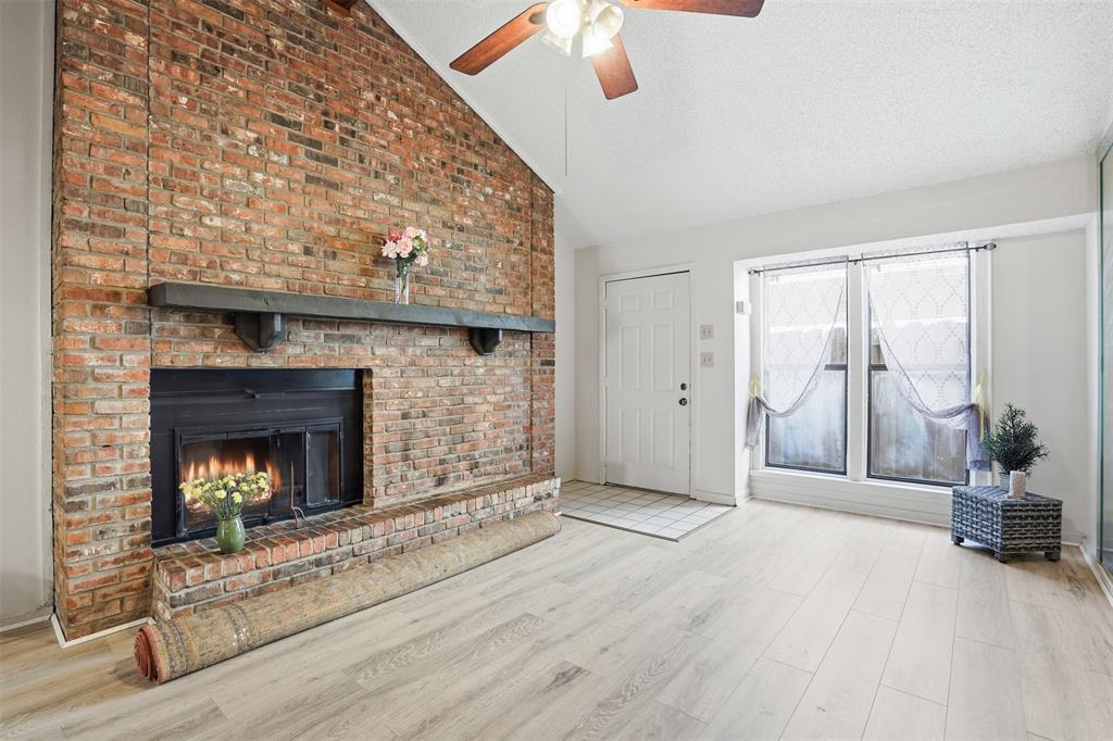 2518 Shady Ridge Drive Bedford, TX 76021 - Photo 5 of 15