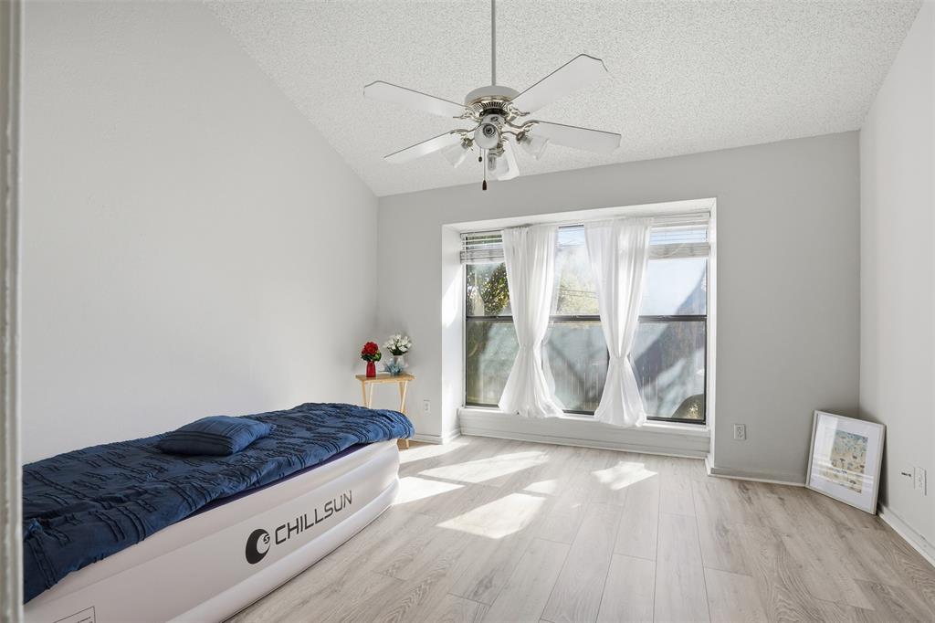 2518 Shady Ridge Drive Bedford, TX 76021 - Photo 7 of 15