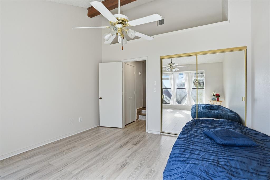 2518 Shady Ridge Drive Bedford, TX 76021 - Photo 9 of 15