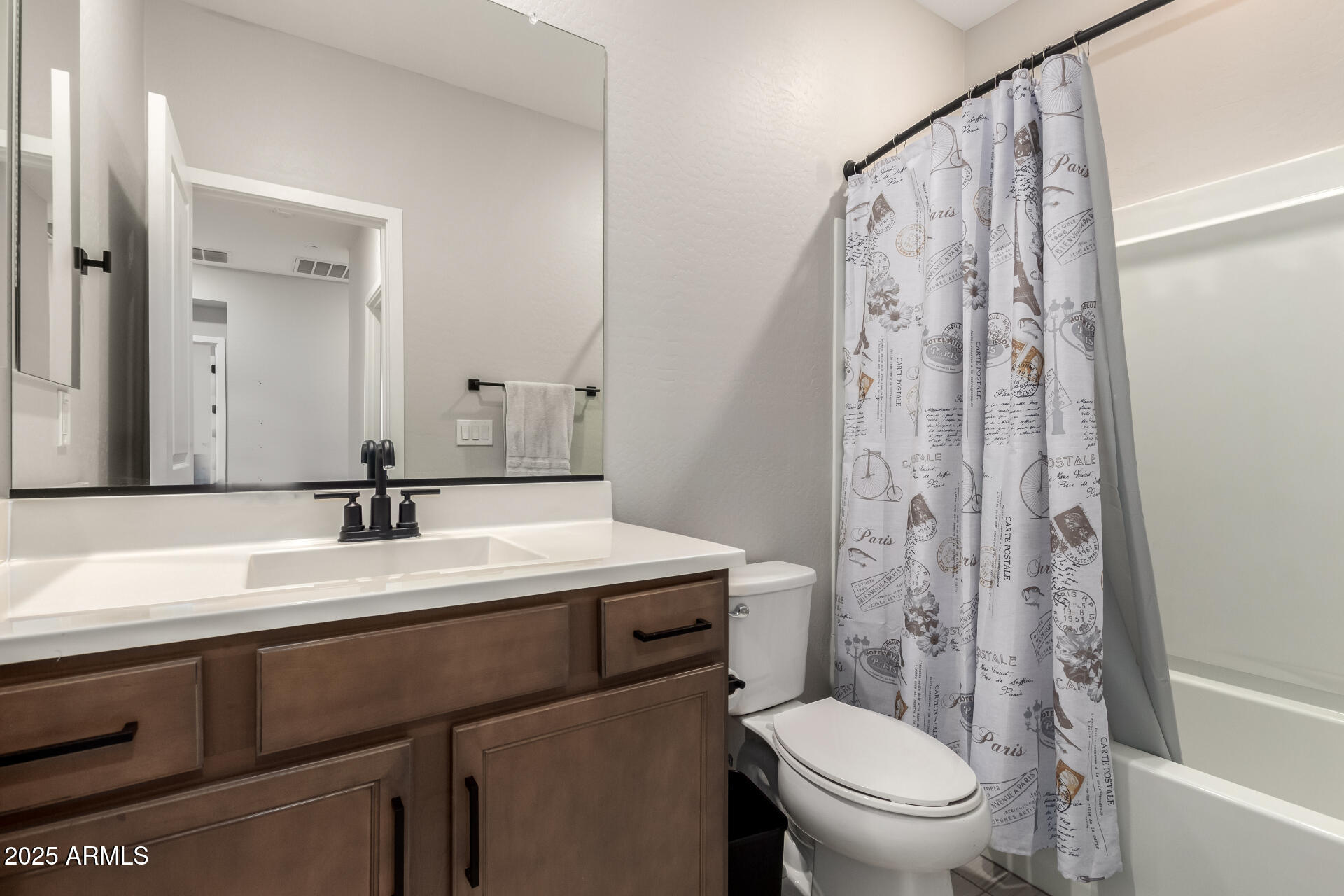 759 East Lark Street, Unit 202 Gilbert, AZ 85297 - Photo 27 of 40 26-Lark