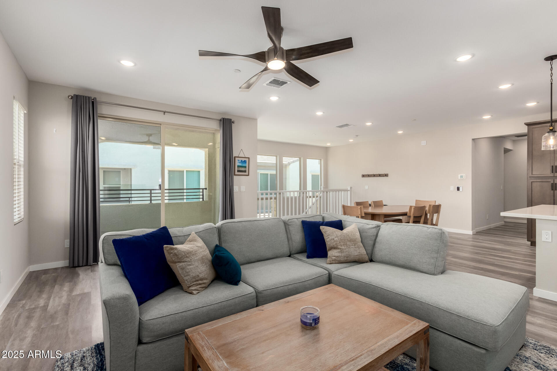759 East Lark Street, Unit 202 Gilbert, AZ 85297 - Photo 9 of 40 07-Lark