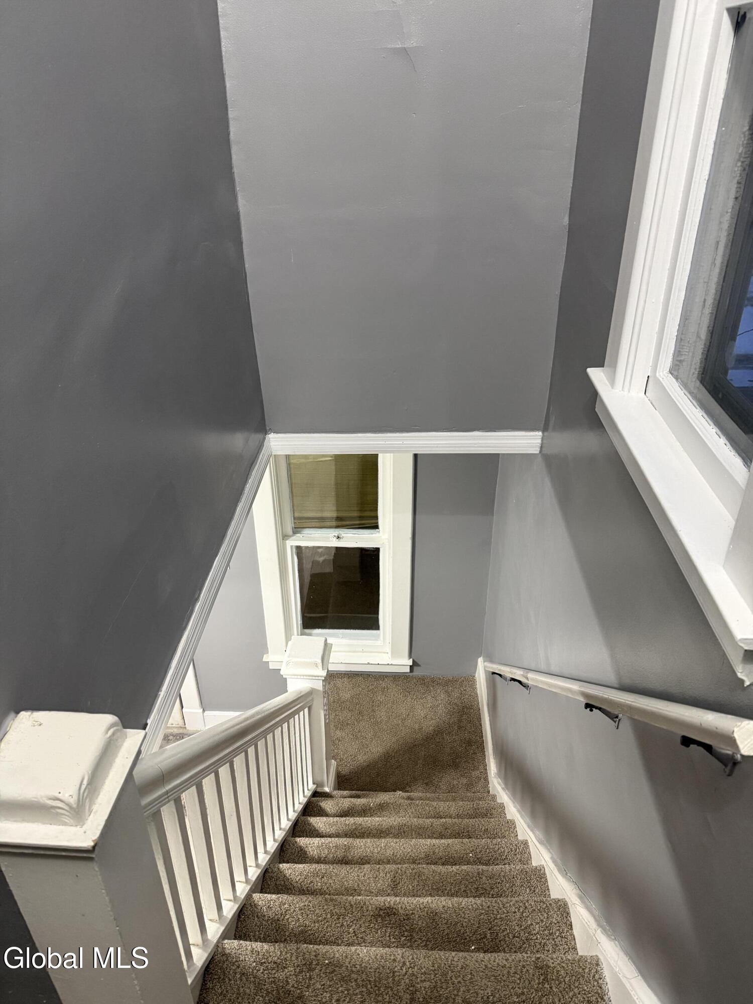 4 Yale Street Schenectady, NY 12304 - Photo 7 of 11 IMG_3626