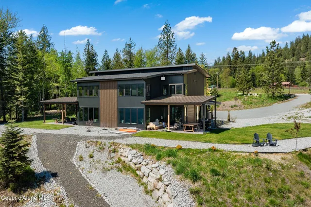 $2,200,000 | 55 South Thistle Down Lane, Unit A, Laclede, ID 83841