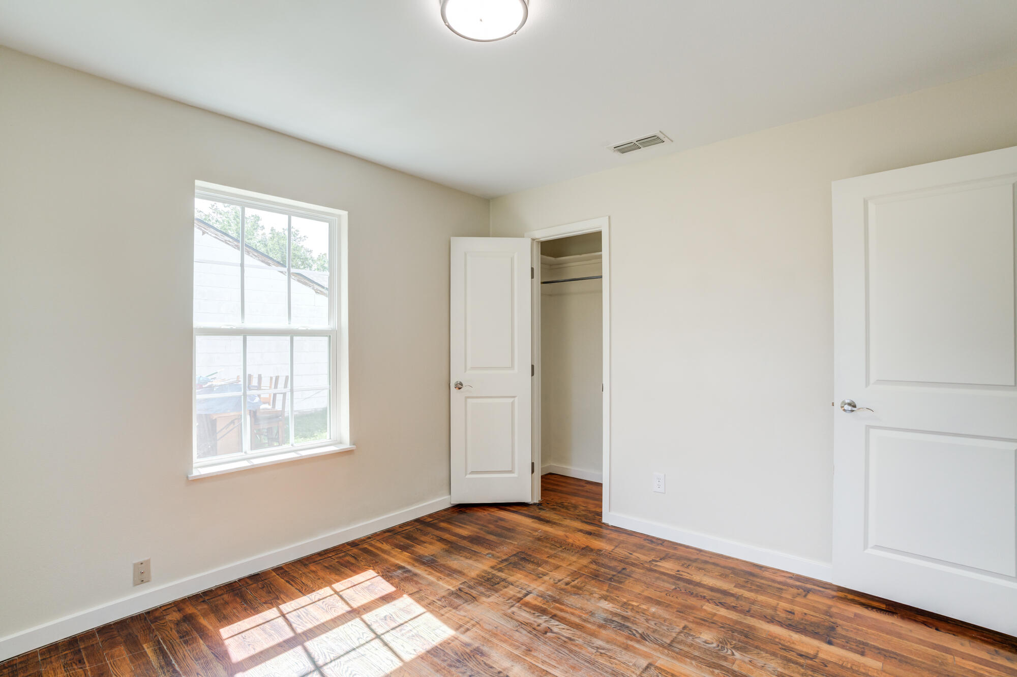1508 39th Street Lubbock, TX 79412 - Photo 17 of 24 DSC02371_2_3_4_5