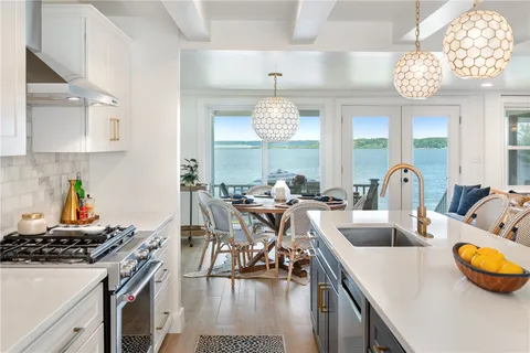 $40,000 | 376 East Shore Road, Jamestown, RI 02835