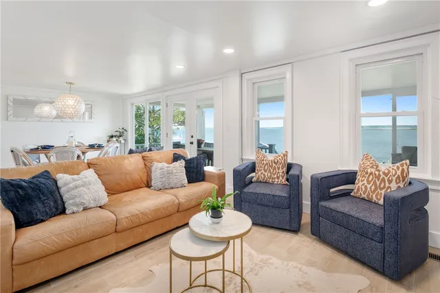 $40,000 | 376 East Shore Road, Jamestown, RI 02835