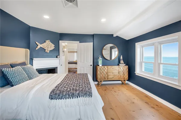 $40,000 | 376 East Shore Road, Jamestown, RI 02835