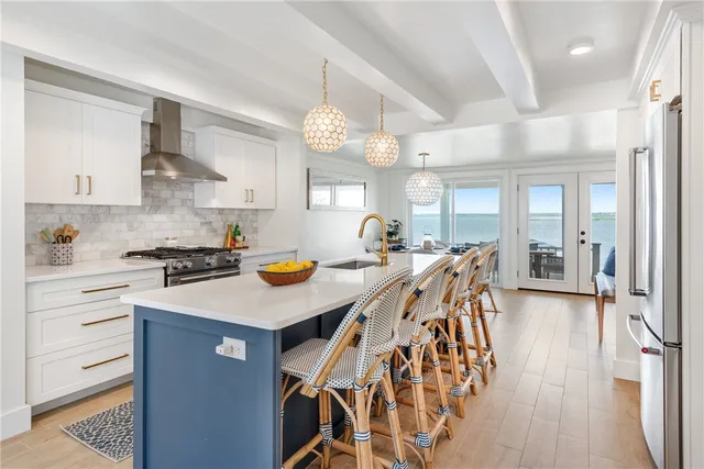 $40,000 | 376 East Shore Road, Jamestown, RI 02835