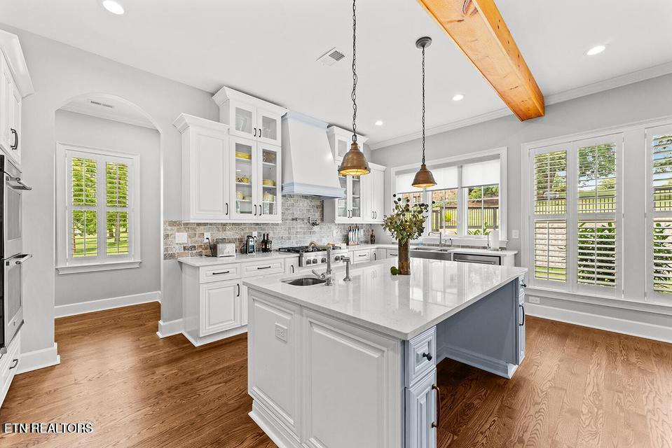 1730 Persimmon Ridge Loudon, TN 37774 - Photo 12 of 59 image