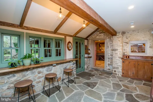 $4,000,000 | 2855 Ash Mill Road, Doylestown, PA 18902