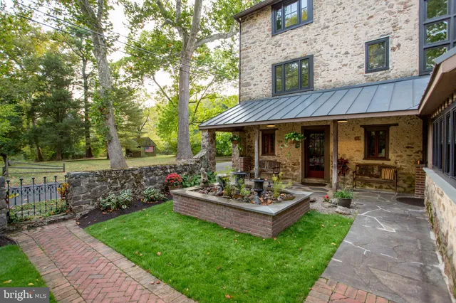 $4,000,000 | 2855 Ash Mill Road, Doylestown, PA 18902