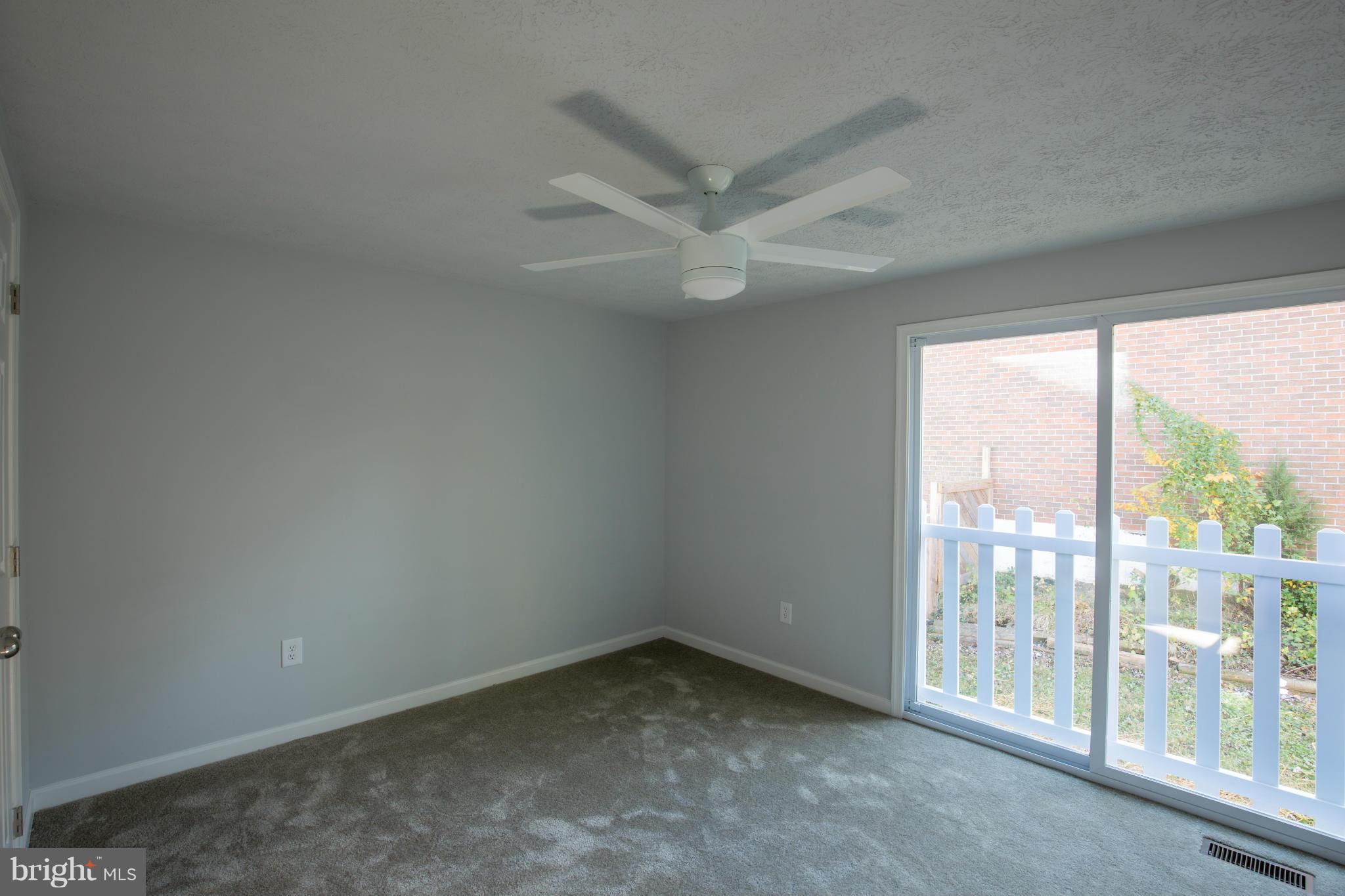 7156 Harp String Columbia, MD 21045 - Photo 11 of 18 Family Room