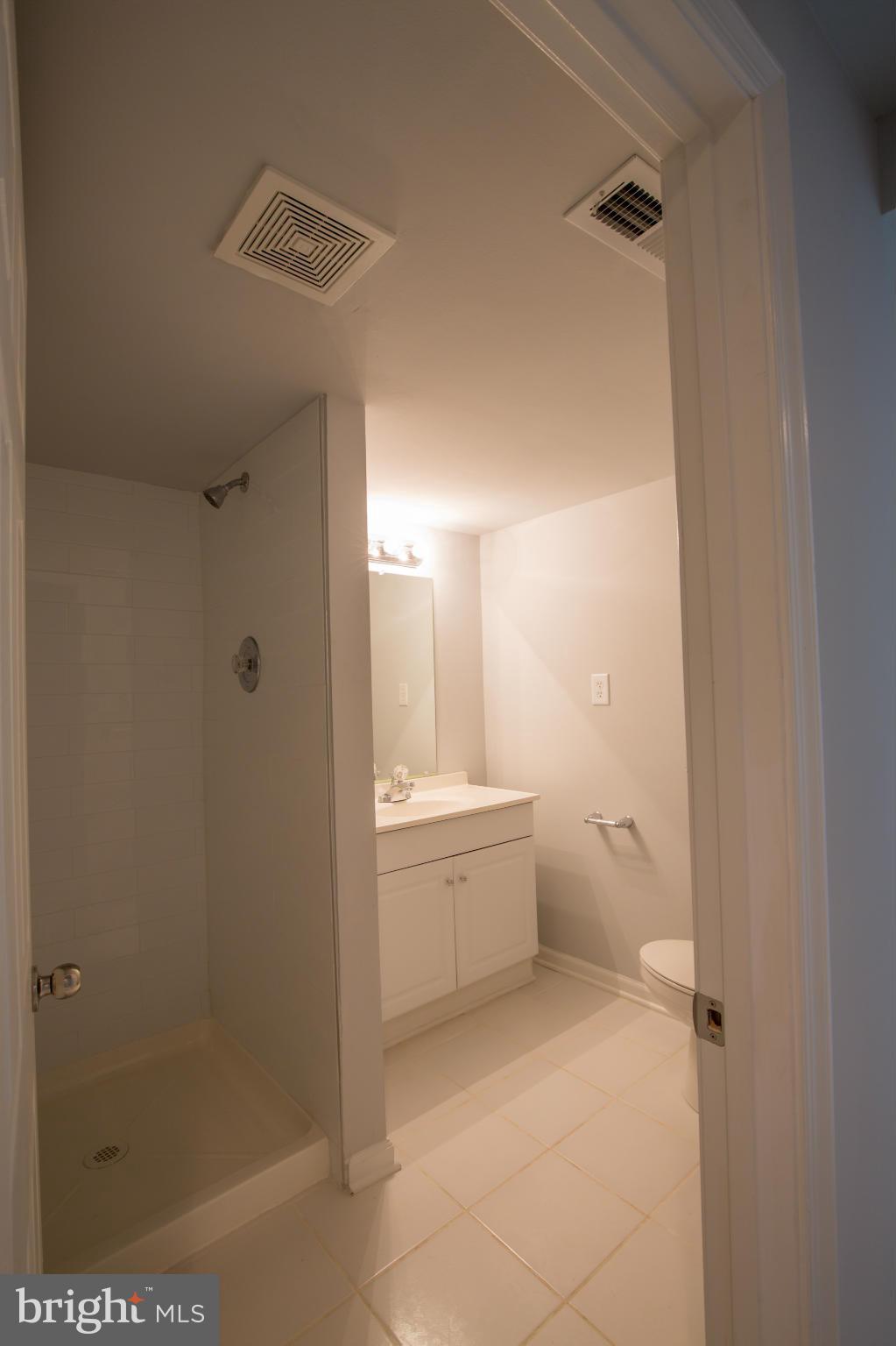 7156 Harp String Columbia, MD 21045 - Photo 16 of 18 Bath
