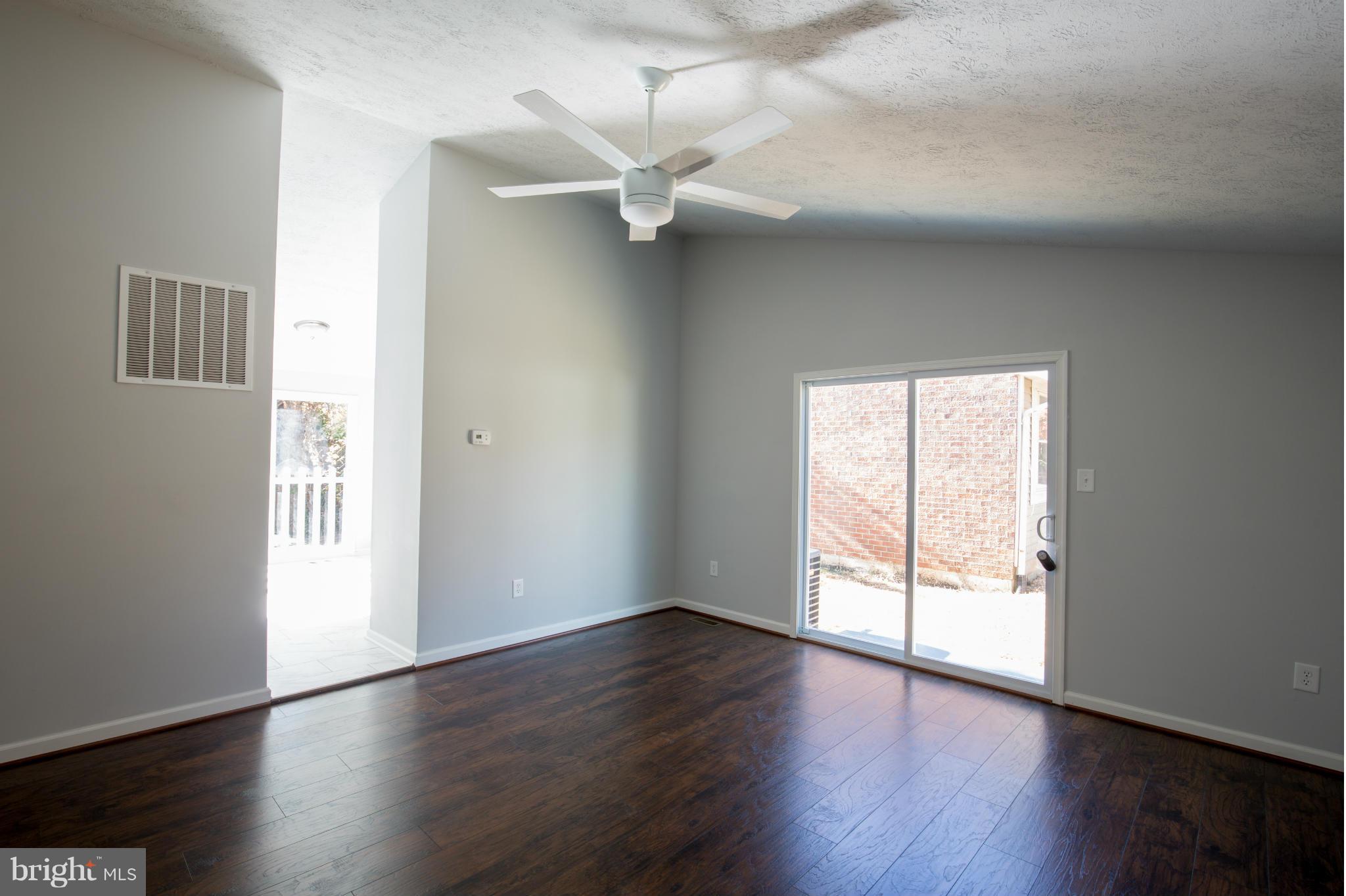7156 Harp String Columbia, MD 21045 - Photo 7 of 18 Family Room