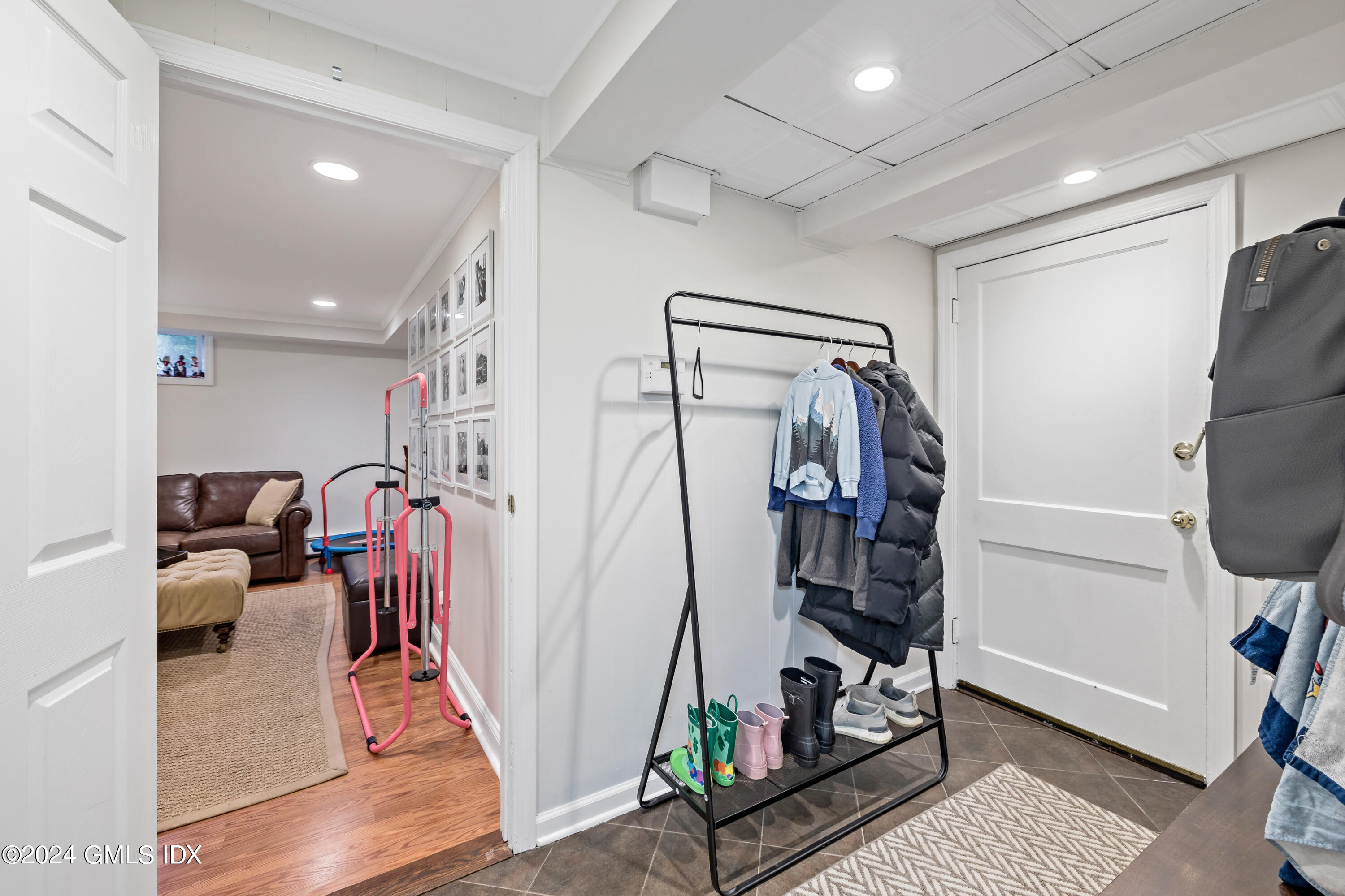 29 Park Place Darien, CT 06820 - Photo 18 of 22 a view of a room with gym equipment