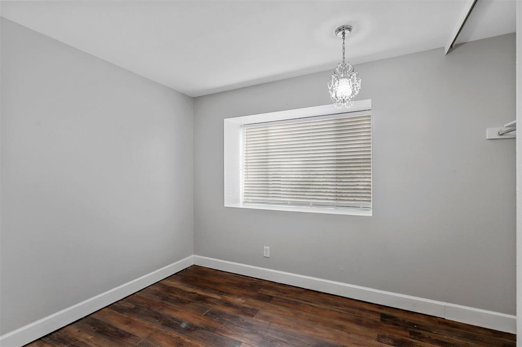 2504 South Fielder Road Arlington, TX 76015 - Photo 14 of 18