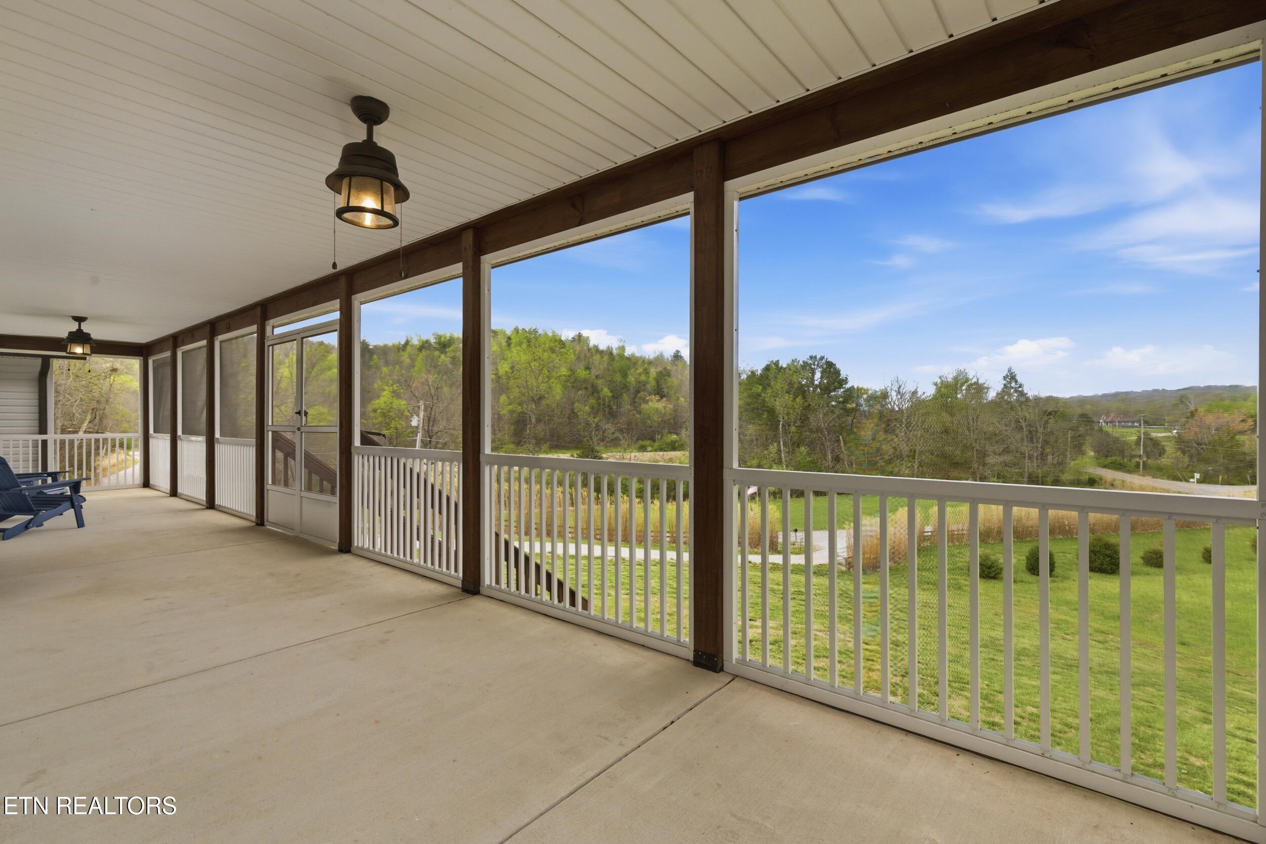 113 Brashears Road Harriman, TN 37748 - Photo 14 of 60 14_113_brashears_rd_14