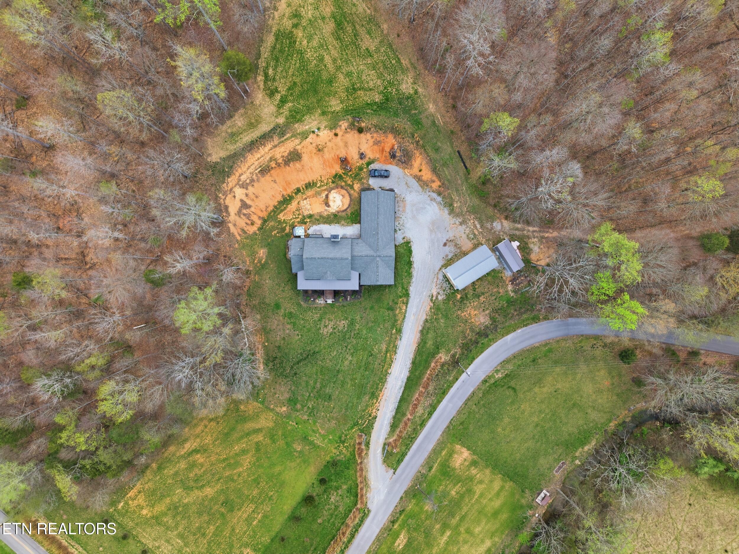 113 Brashears Road Harriman, TN 37748 - Photo 30 of 60 31_113_brashears_rd_30