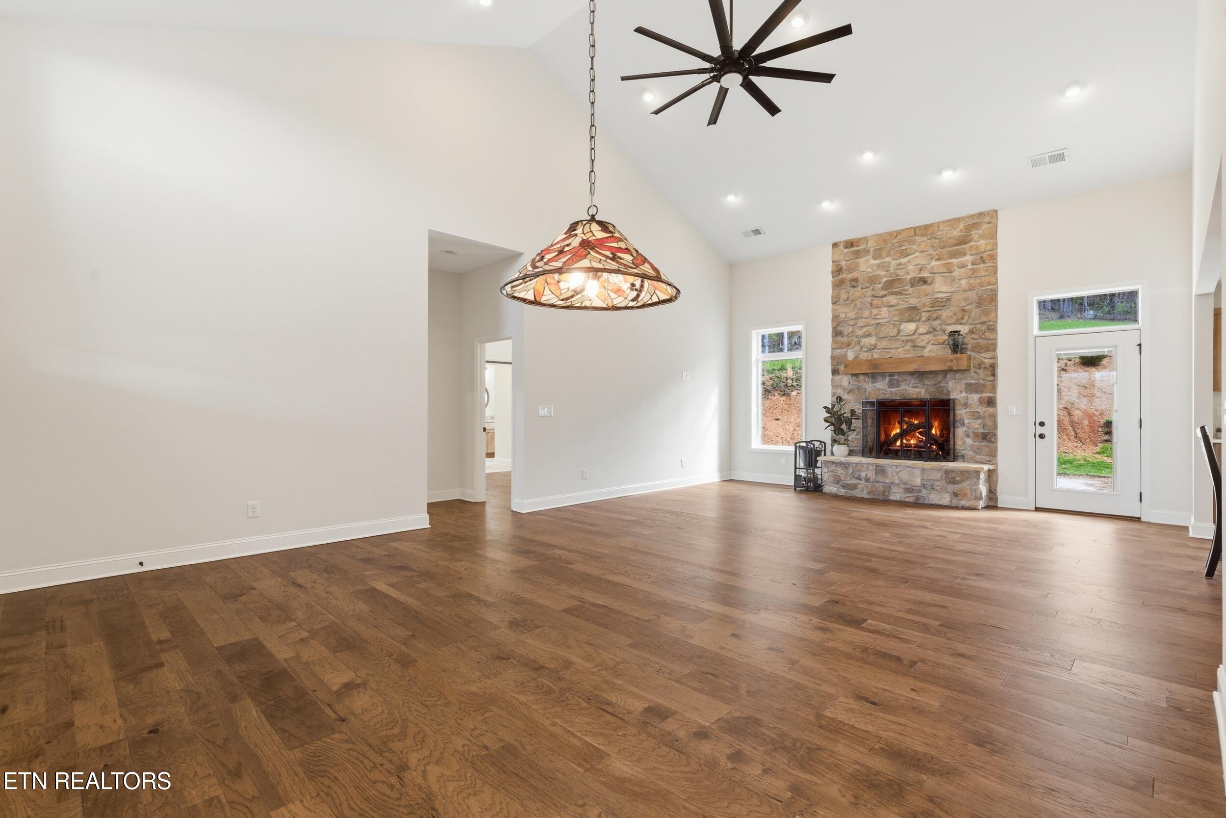 113 Brashears Road Harriman, TN 37748 - Photo 33 of 60 34_113_brashears_rd_33