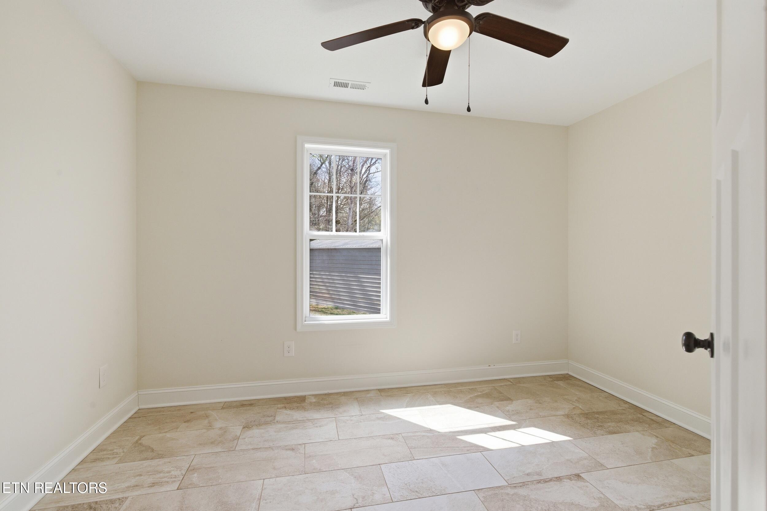 113 Brashears Road Harriman, TN 37748 - Photo 44 of 60 45_113_brashears_rd_44