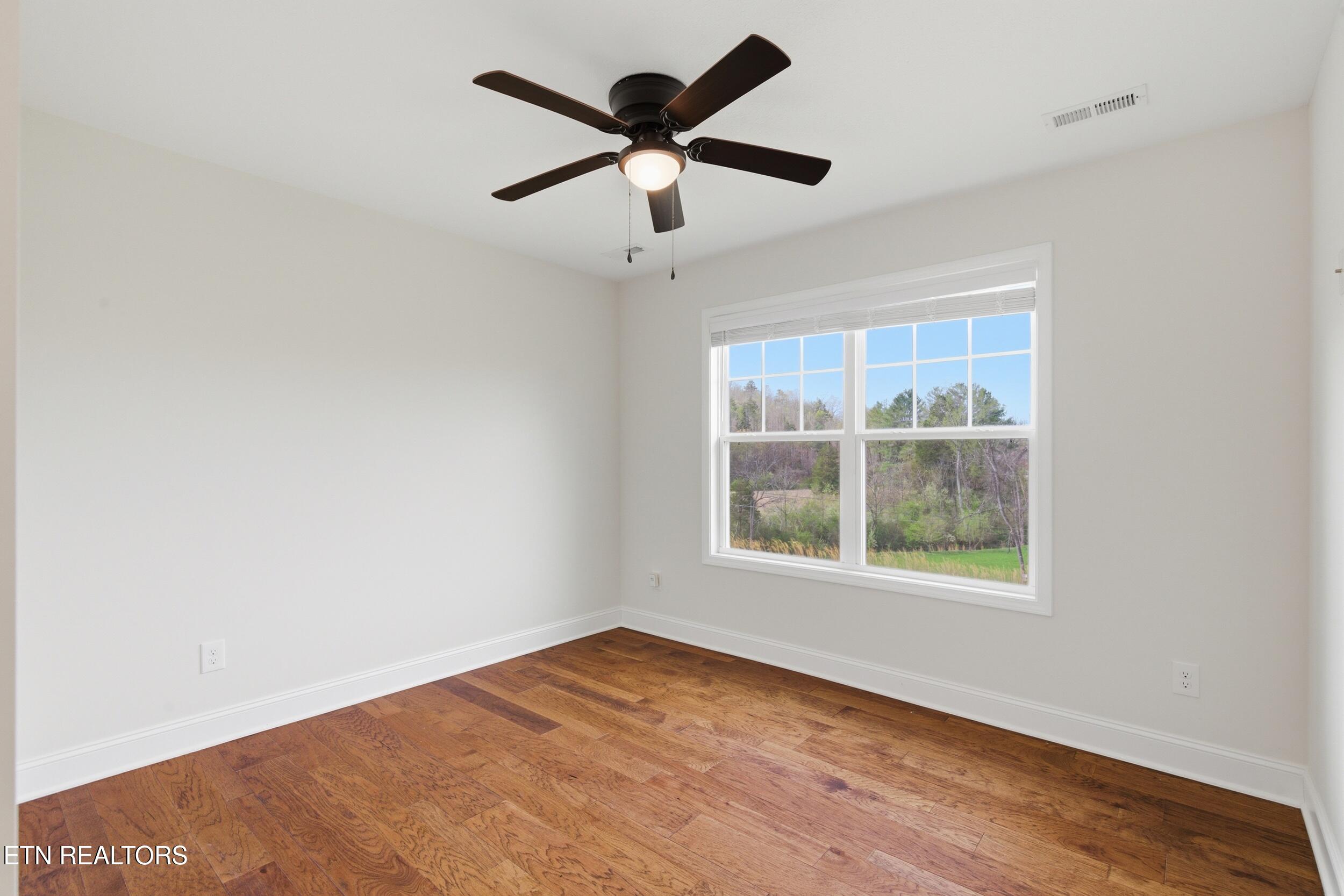 113 Brashears Road Harriman, TN 37748 - Photo 46 of 60 47_113_brashears_rd_46