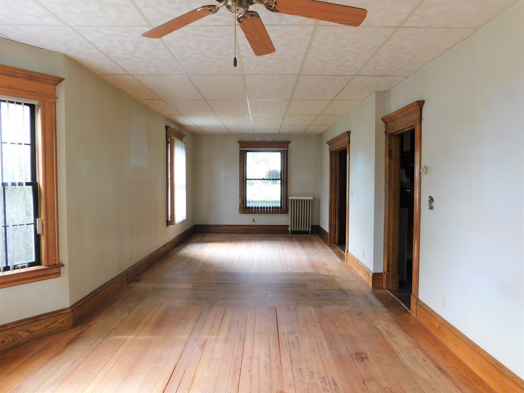 24 Pine Street West Springfield, MA 01089 - Photo 10 of 30 Gallery Image 10
