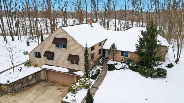 $525,000 | 3000 South Sunderland Road, Lima, OH 45806