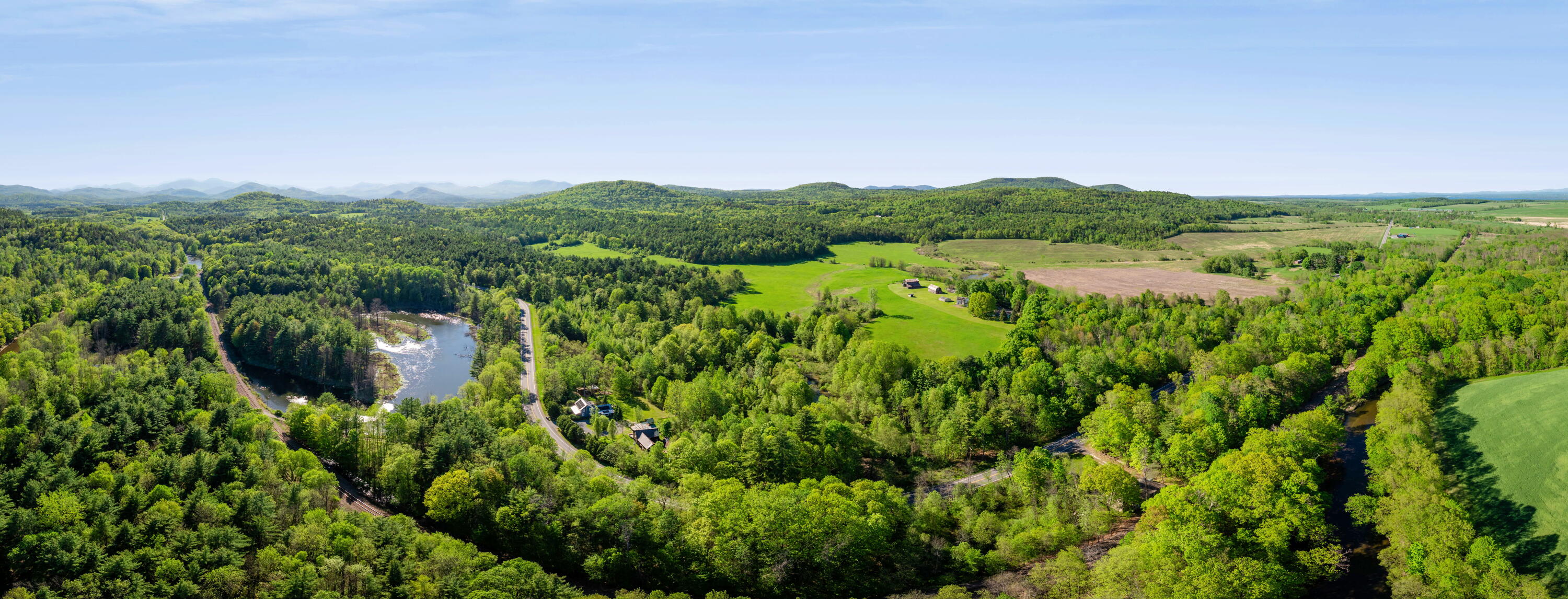 33 County Home Road Essex, NY 12936 - Photo 5 of 13