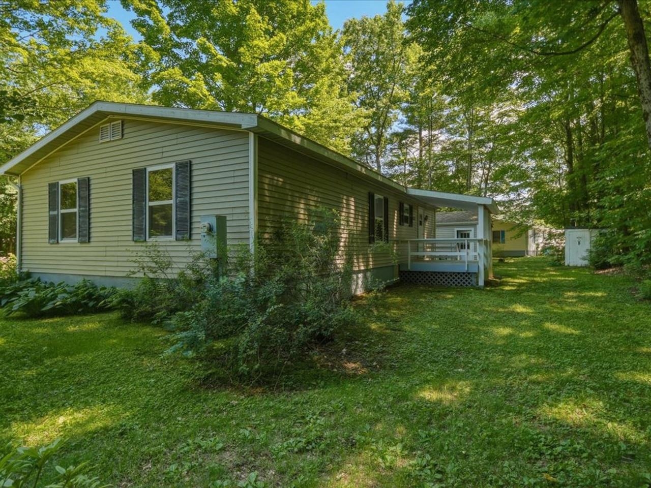 135 Williston Woods Road Williston, VT 05495 - Photo 4 of 29