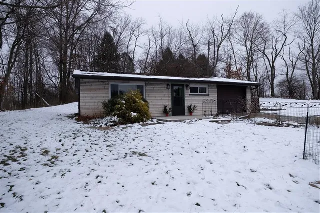 a view of outdoor space yard and patio