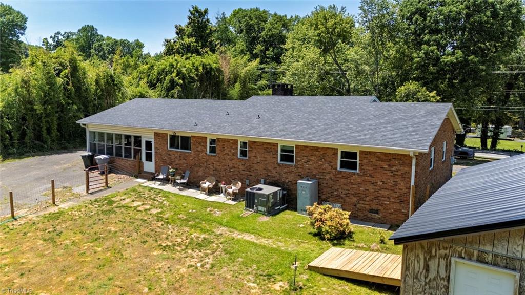 406 Old Liberty Road Asheboro, NC 27203 - Photo 31 of 41
