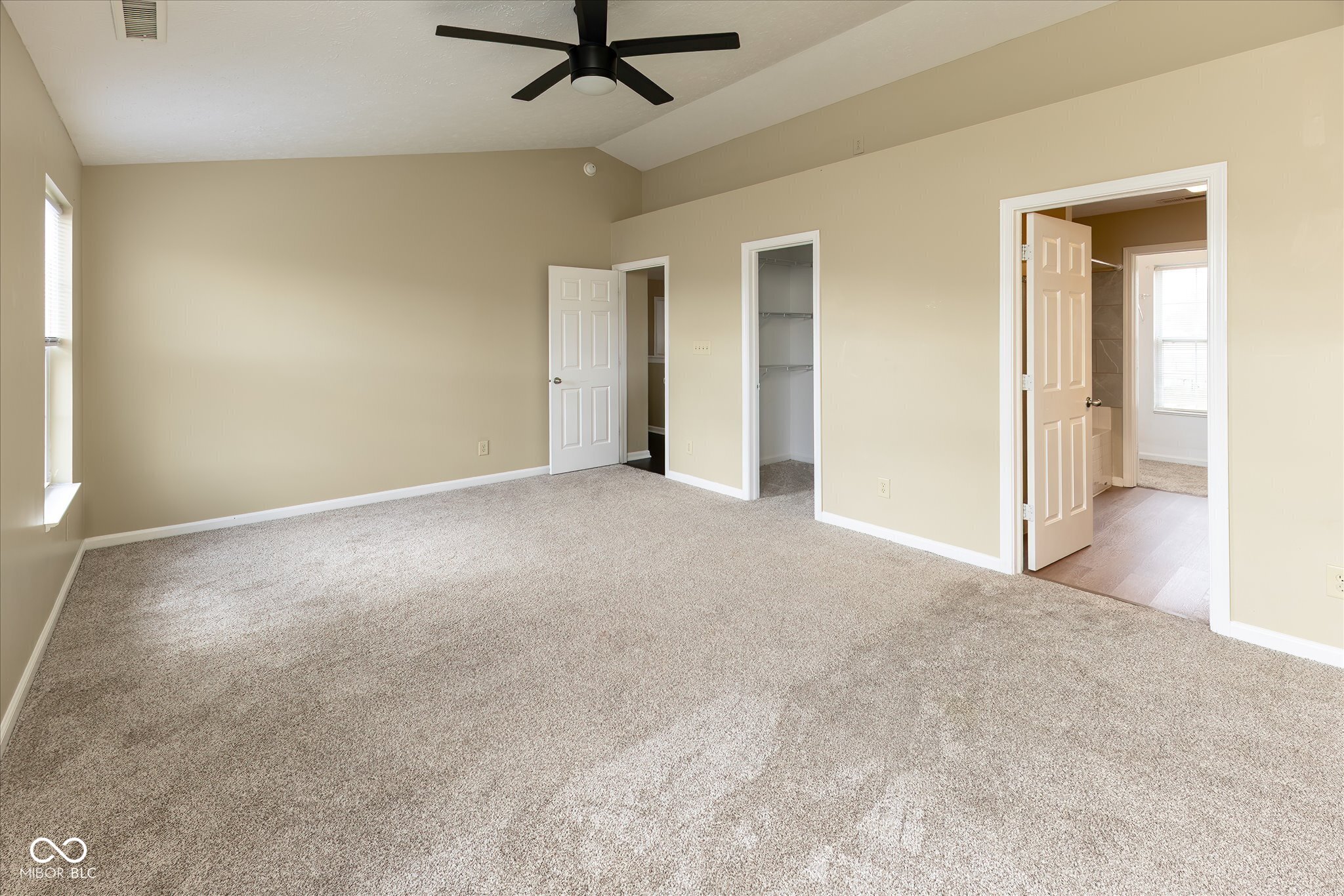 3065 Hemlock Way Indianapolis, IN 46203 - Photo 12 of 20