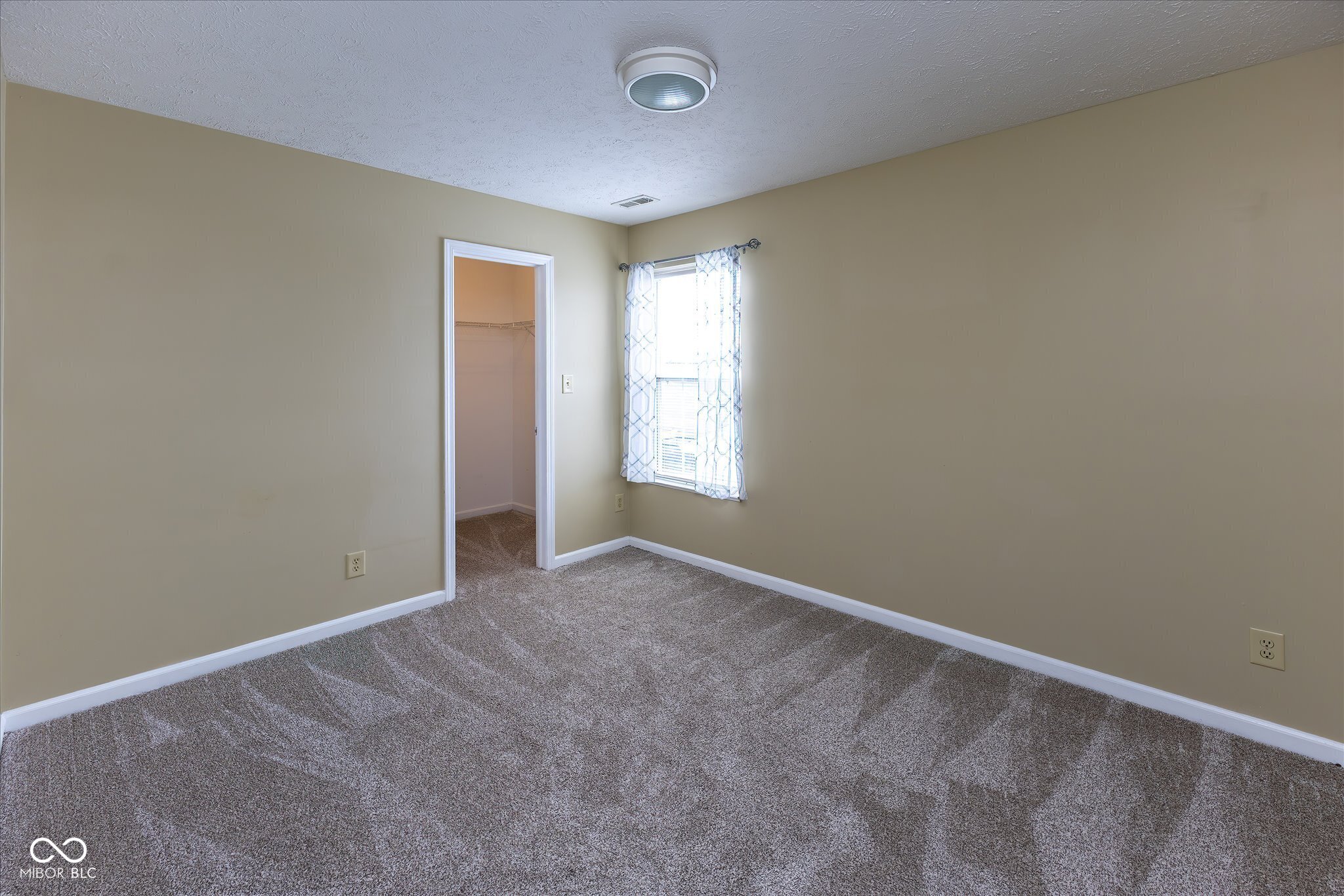 3065 Hemlock Way Indianapolis, IN 46203 - Photo 16 of 20