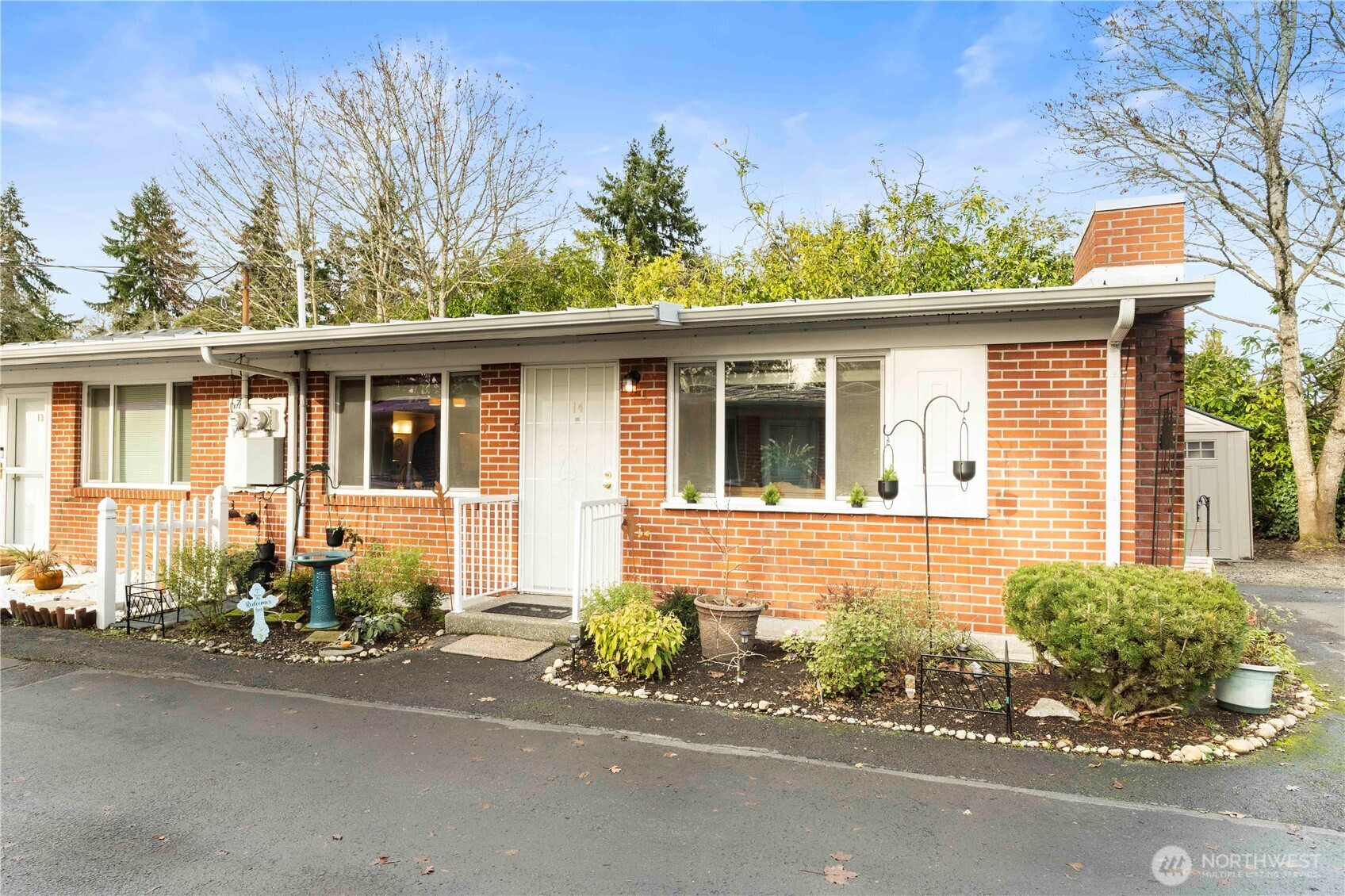8414 John Dower Road Southwest, Unit 14 Lakewood, WA 98499 - Photo 1 of 33 front view of a house
