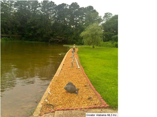 124 Paradise Point Talladega, AL 35160 - Photo 21 of 23