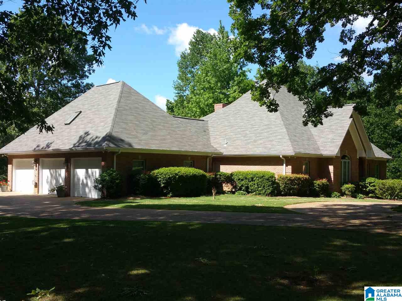 813 13th Court Pleasant Grove, AL 35127 - Photo 2 of 17
