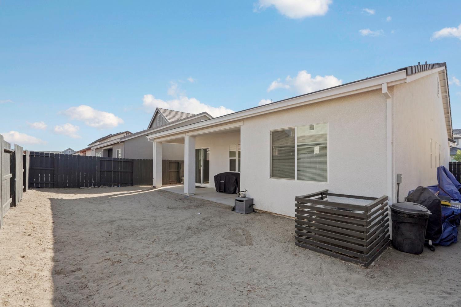 2446 Paramount Lane Manteca, CA 95337 - Photo 34 of 39